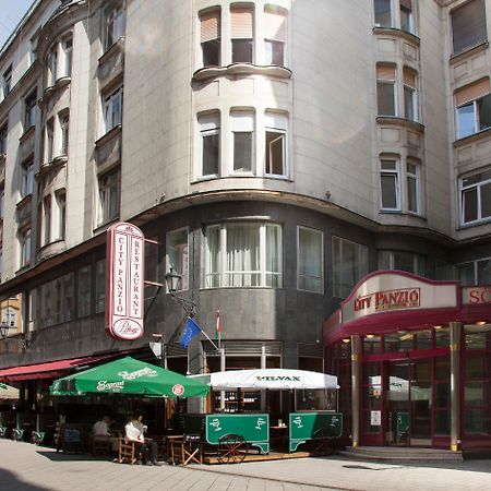 Pilvax Hotel Budapest Exterior photo